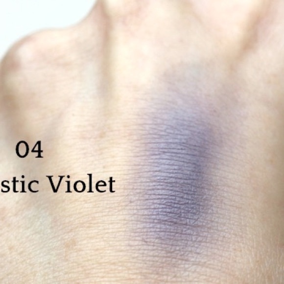 Lavera #4 Majestic Violet Eyeshadow - Picture 4 of 4